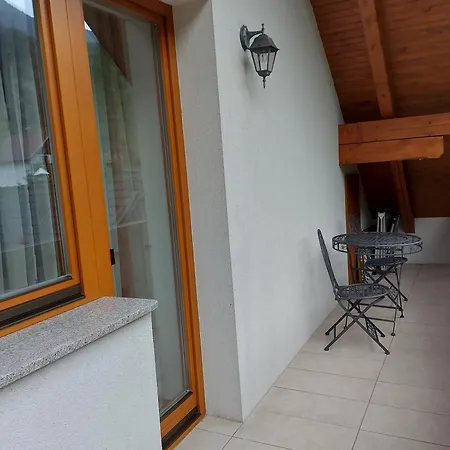 Hiša za goste And Martuljk