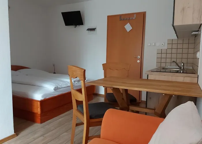 Hiša za goste And Martuljk